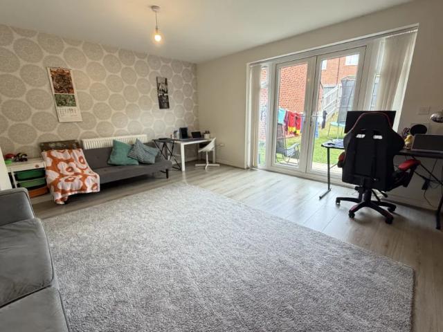 House for rent in New Bilton, Warwickshire