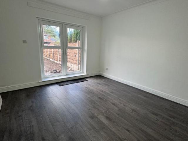 House for rent in Longsight, Manchester