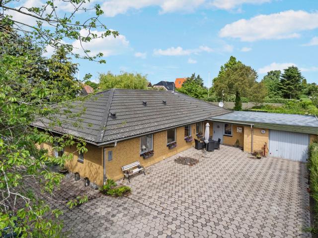 Villa til salg i Assens