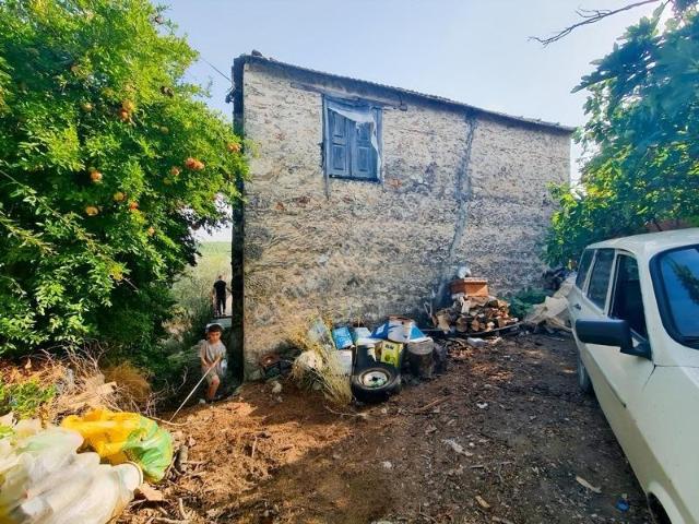 Güzeller, Seydikemer içerisinde satılık Villa