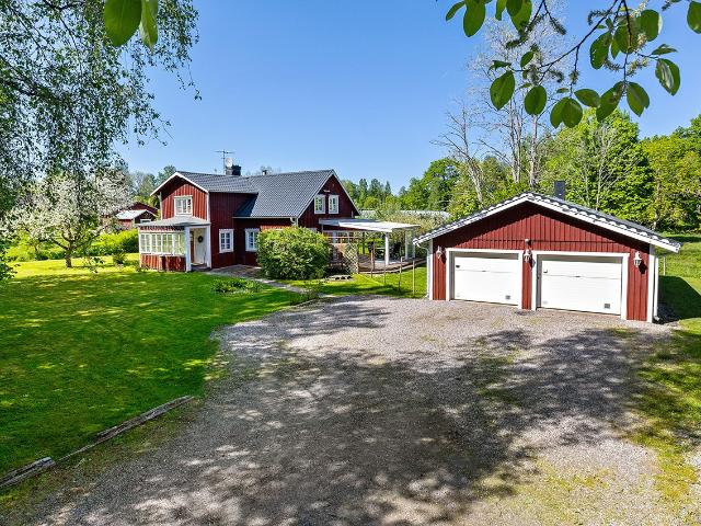 Villa till salu i Fjugesta, Örebro