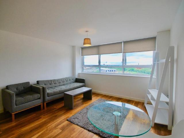 Apartment for rent in Old Trafford, Trafford Park
