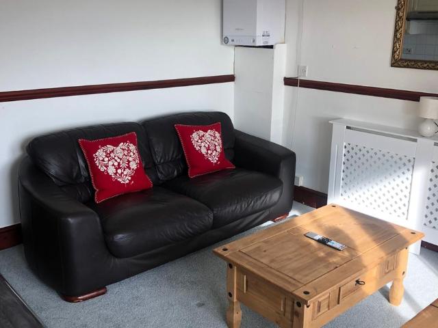 Apartment for rent in Nangreaves, Wales