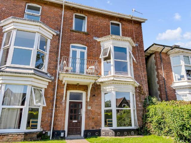 Room for rent in Nangreaves, Wales