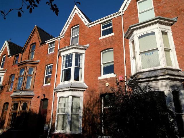 Apartment for rent in Brynmill, Swansea