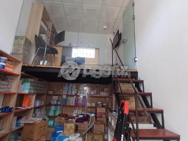 Local commercial vente à Skhirate الصخيرات, Préfecture de Skhirate-Témara عمالة الصخيرات-تمارة