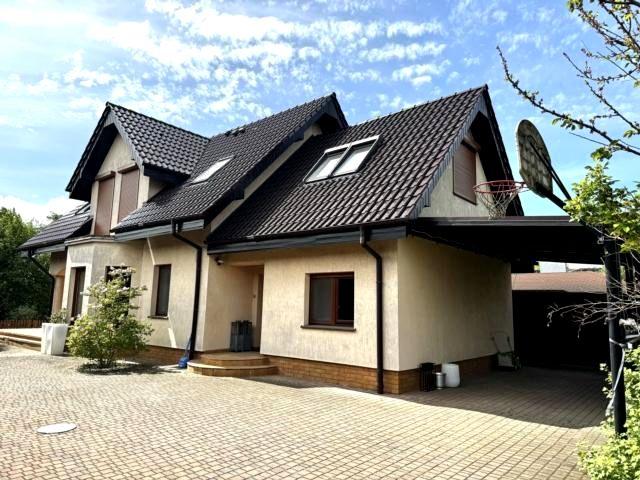 Dom na sprzedaż w Gniezno, Wielkopolskie