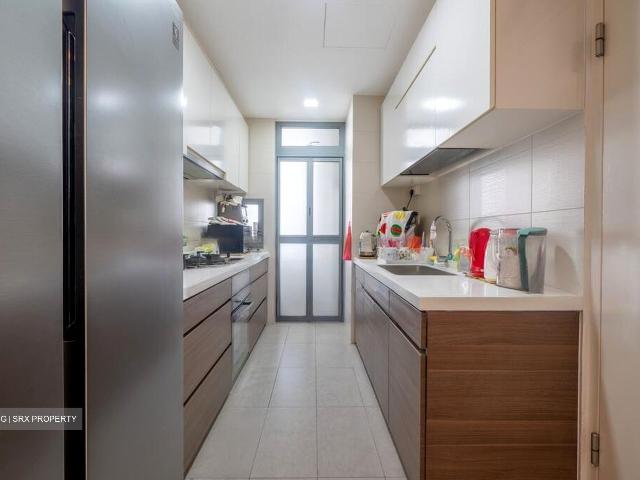 Condominium for sale in 23 North West