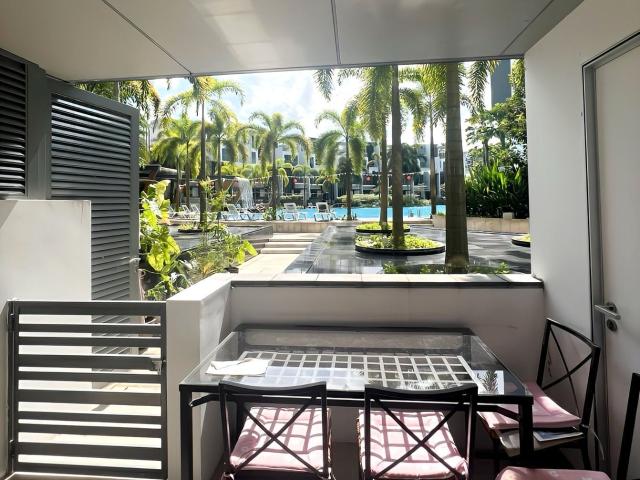 Condominium for sale in 23 North West