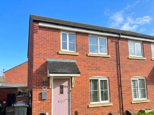House for sale in Northampton, Northamptonshire