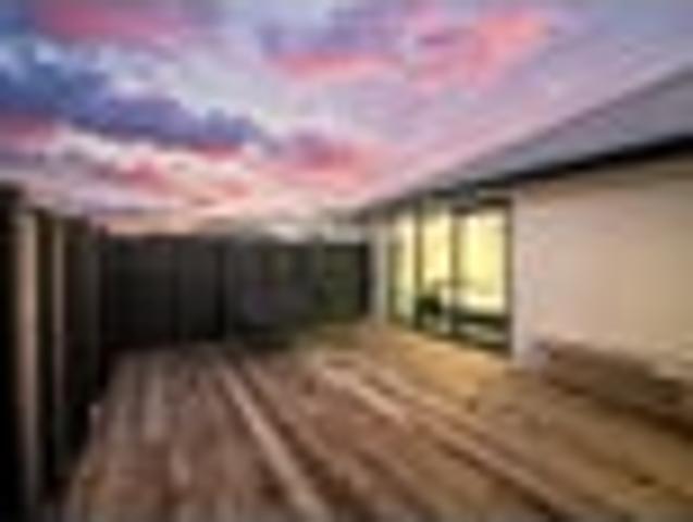 House for sale in Chaslands, Canterbury