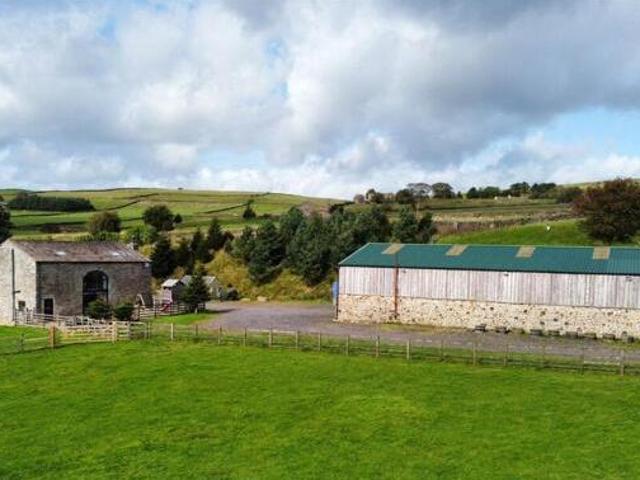 House for sale in Winewall, Higherford
