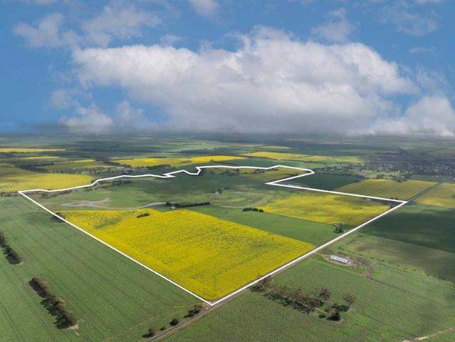 Acreage for sale in Skipton, Victoria