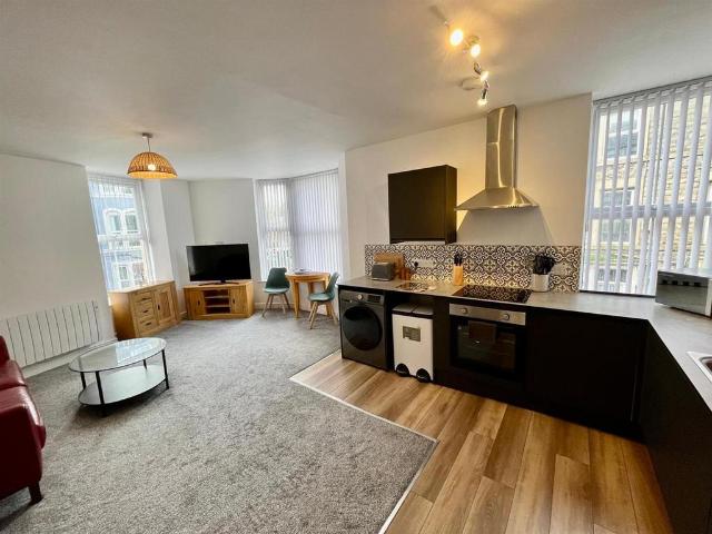 House for rent in Bare, Lancashire