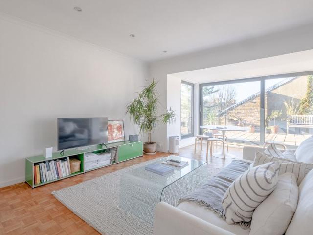 Apartment for rent in South Hackney, Greater London