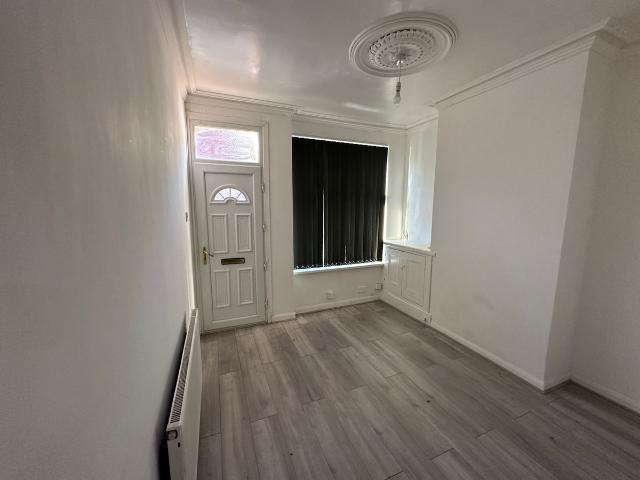 House for rent in Highfields, Old Wharf