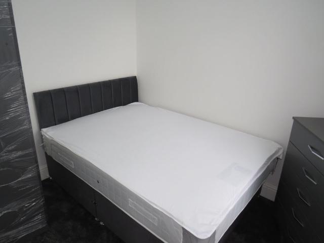Room for rent in Salterhebble, Halifax