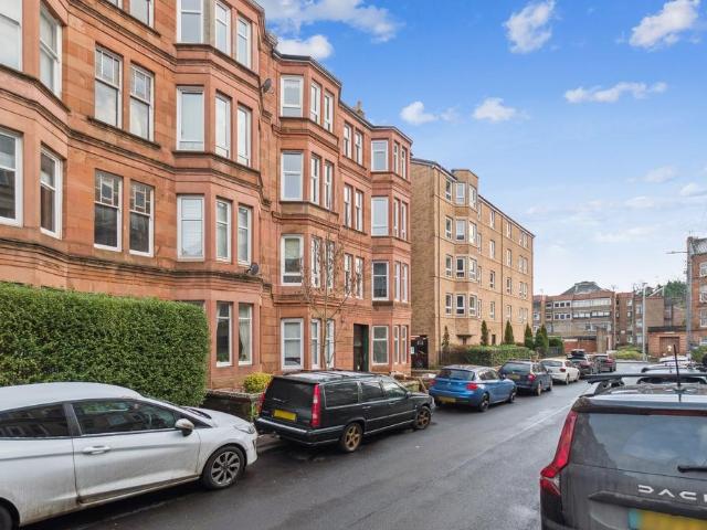 Apartment for rent in Shawmoss, Glasgow