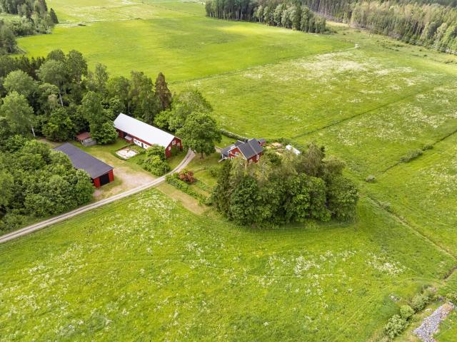 Bostad till salu i Karlholmsbruk, Uppsala