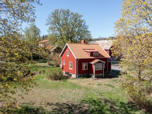 Villa till salu i Istorp, Västra Götaland