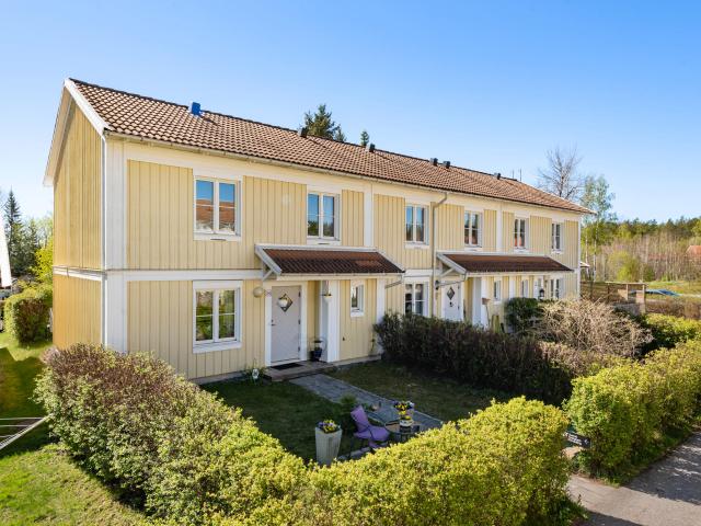 Bostad till salu i Rimbo, Stockholm