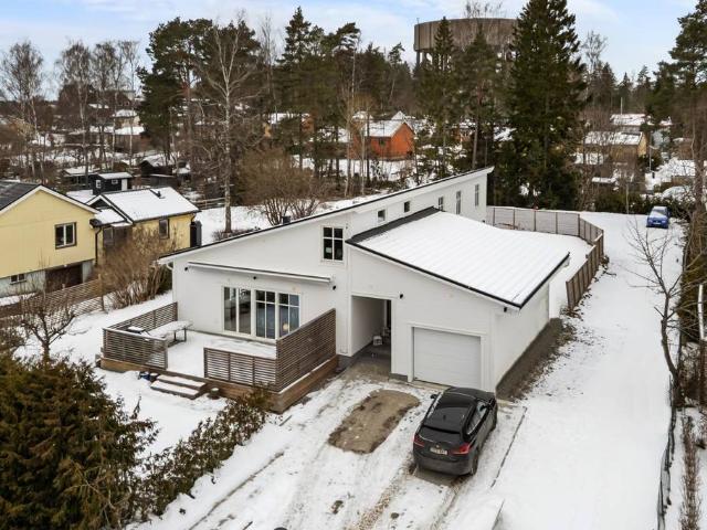 Villa till salu i Täby, Stockholm