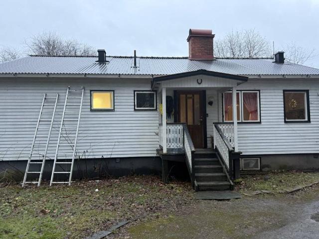 Hus till salu i Bollnäs, Gävleborg