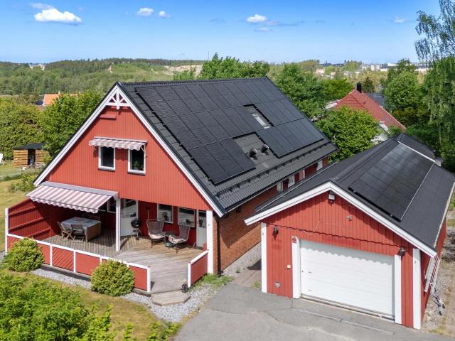 Villa till salu i Botkyrka