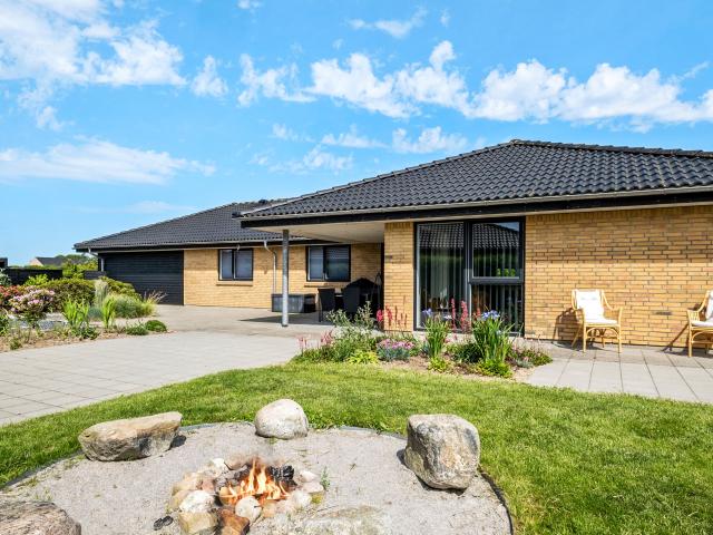 Villa til salg i Aabybro, Brønderslev-Dronninglund
