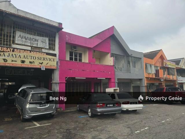 Shop for sale in Bukit Ledang, Johor