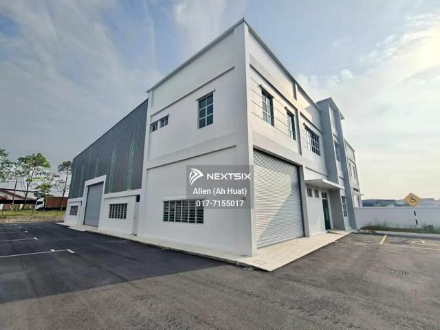 Shop for rent in Bukit Ledang, Johor