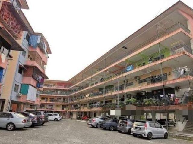 Flat for sale in Bukit Ledang, Johor