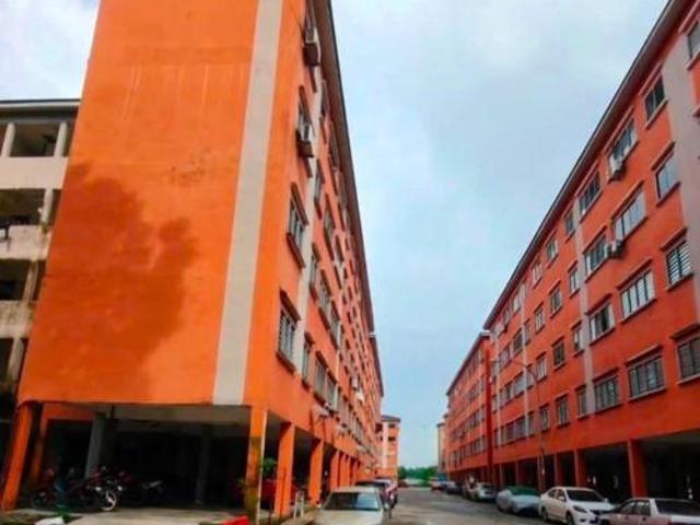 Flat for sale in Bukit Ledang, Johor