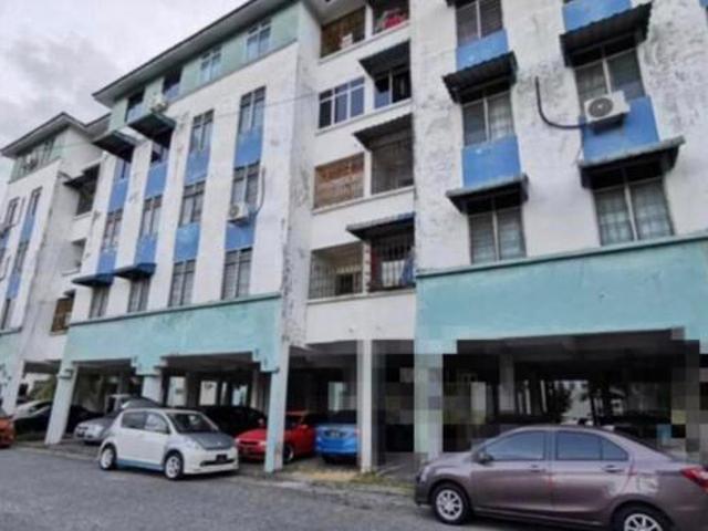 Flat for sale in Bukit Ledang, Johor