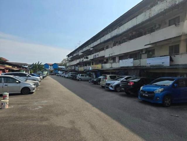 Flat for sale in Bukit Ledang, Johor