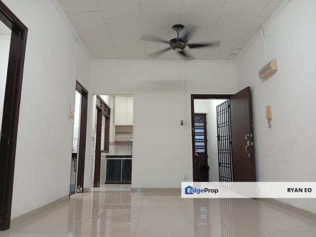 Condominium for sale in Taman Industri Jaya, Iskandar Puteri