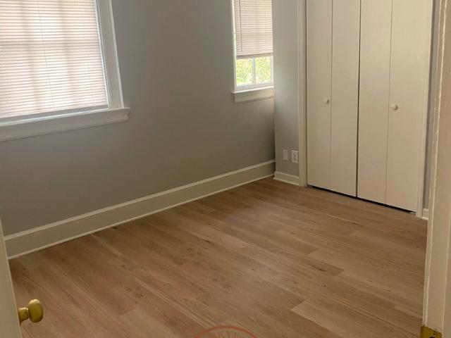 Apartment for rent in South Greenwood, Greenwood