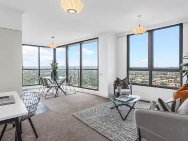 Apartment for rent in Lower North Shore, Sydney