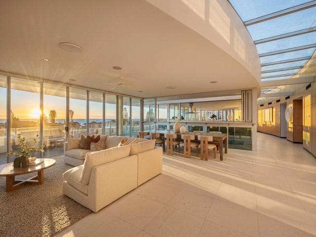 Apartment for sale in Kings Creek, Queensland