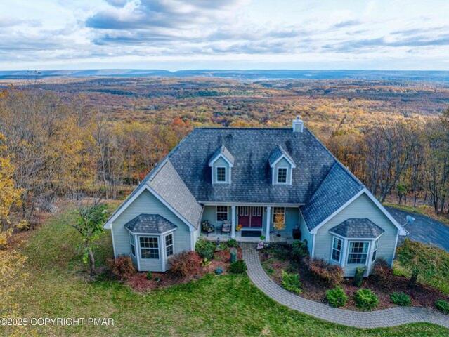 House for sale in Effort, Pennsylvania