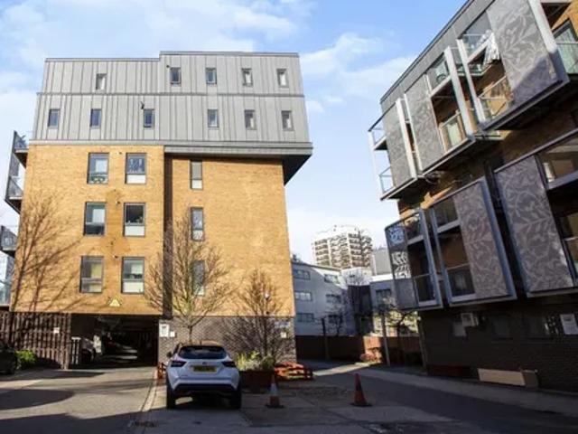 Apartment for rent in North Woolwich, Greater London
