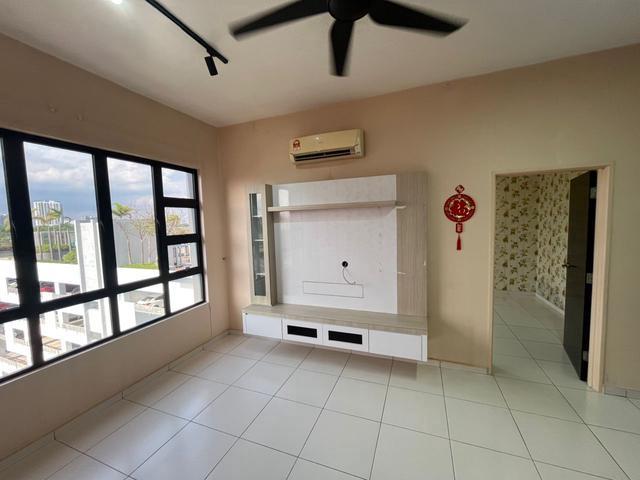 Serviced Residence for sale in Bukit Ledang, Johor