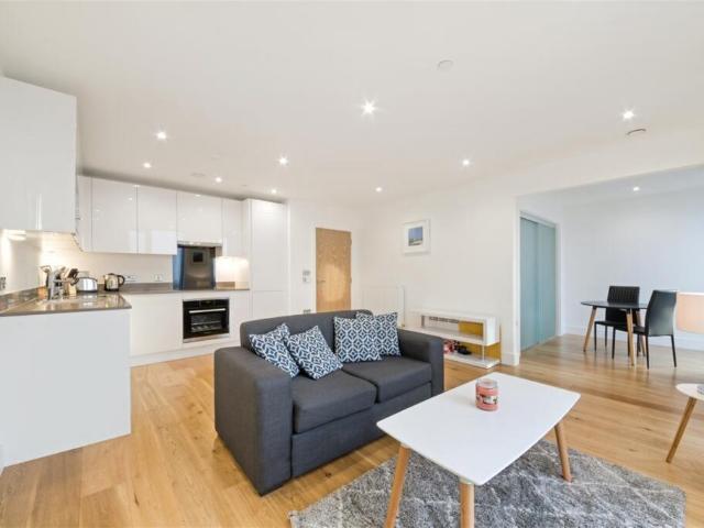 Apartment for rent in Stratford Marsh, Greater London