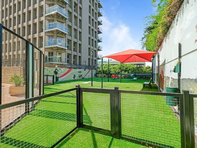 Apartment for rent in Canoga Park, California