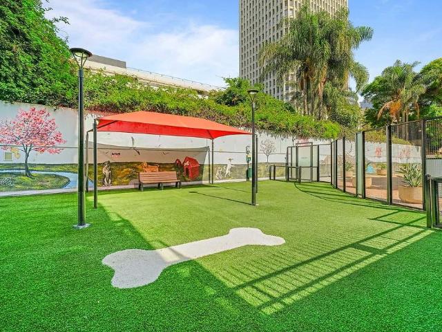 Apartment for rent in Canoga Park, California