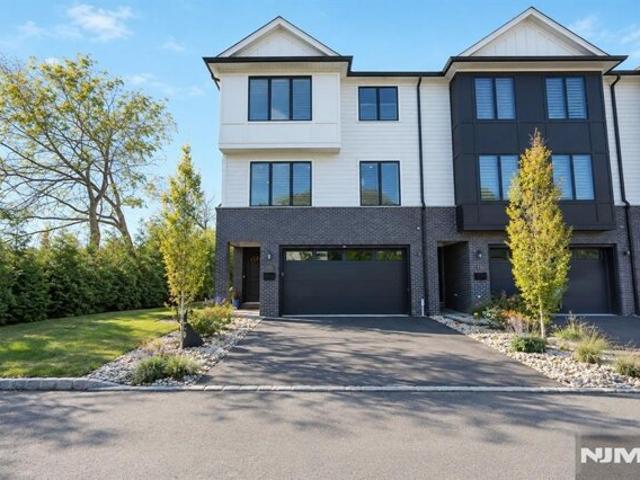 House for sale in Paramus, Bergen County