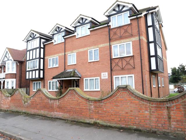 Apartment for rent in Slough