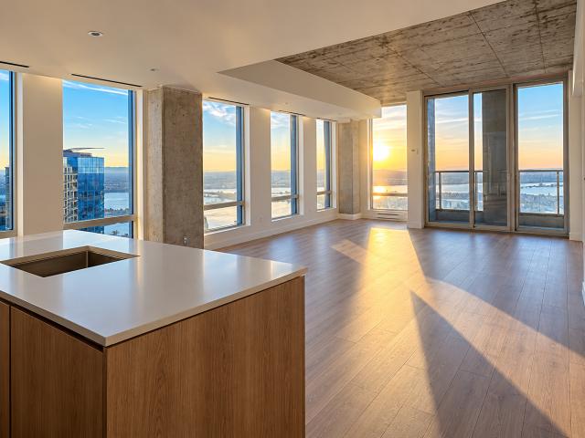 Apartment for rent in Vieux-Montréal, Montréal