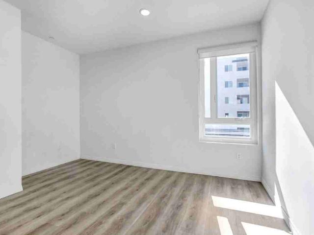 Apartment for rent in Canoga Park, California