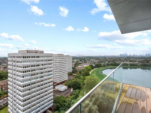 Apartment for rent in Woodberry Down, Stamford Hill